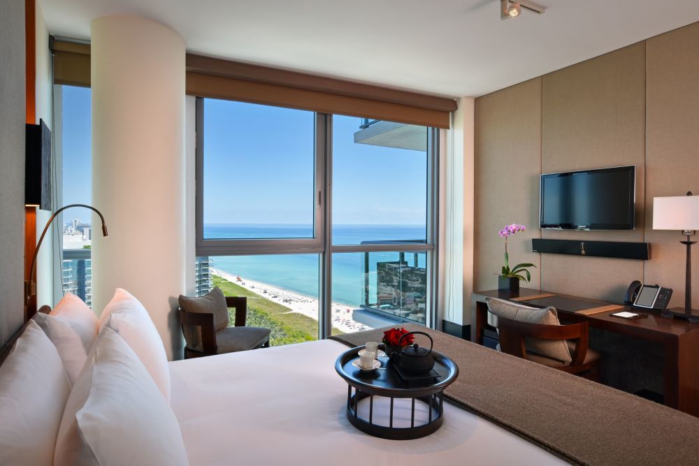 One Bedroom Ocean View Suite