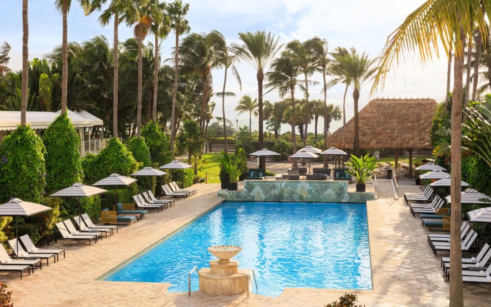 Your classic Miami vacation is dreamier than ever at Kimpton Surfcomber Hotel.