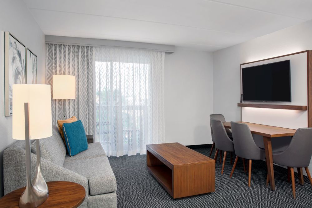 King Suite Living Room area