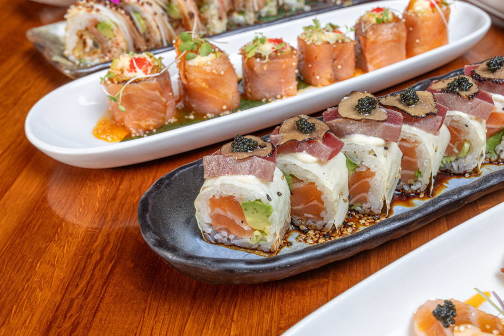 Start with our Rosa Roll, then savor the signature Taikin Bomb—a vibrant Miami Spice pairing made to impress.