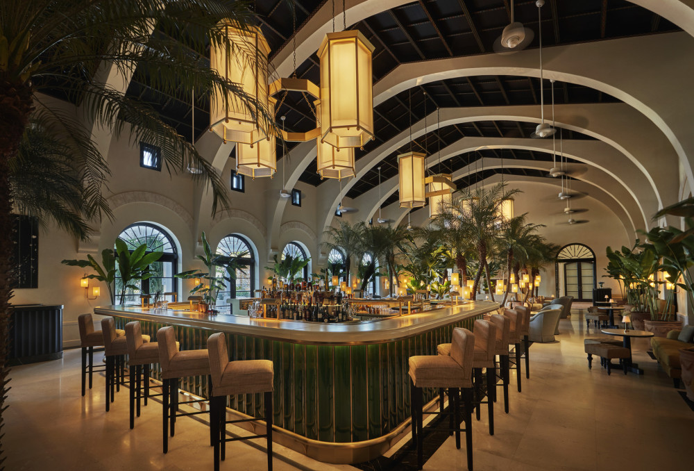 Champagne Bar at The Surf Club