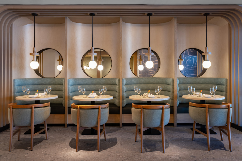 Gold Coast Kitchen + Cocktails Seating Detail