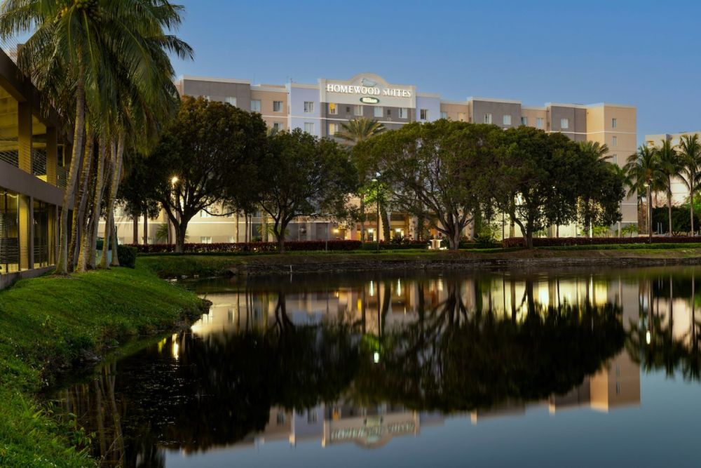 Homewood Suites MIA/Blue Lagoon exterior - afternoon