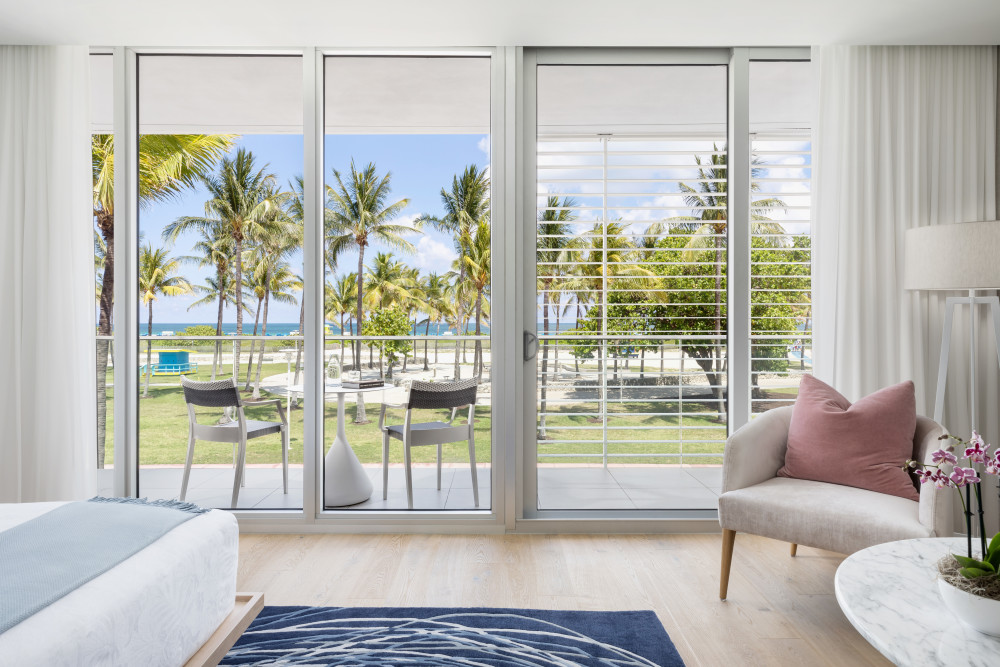 Gabriel South Beach - King Ocean Front Loft Suite with Terrace