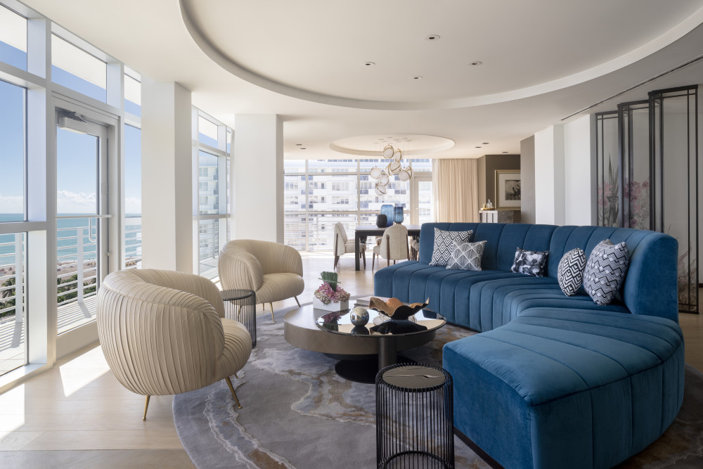The Ritz-Carlton Suite