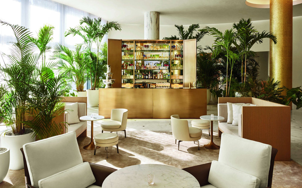 Lobby Bar