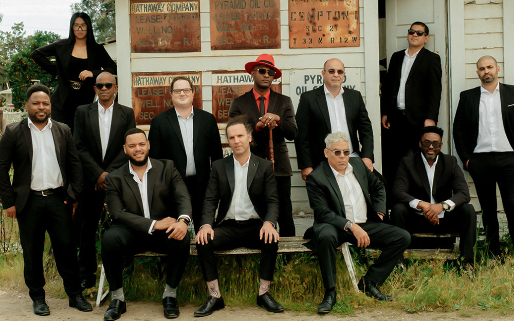 Orquesta Akokan photo