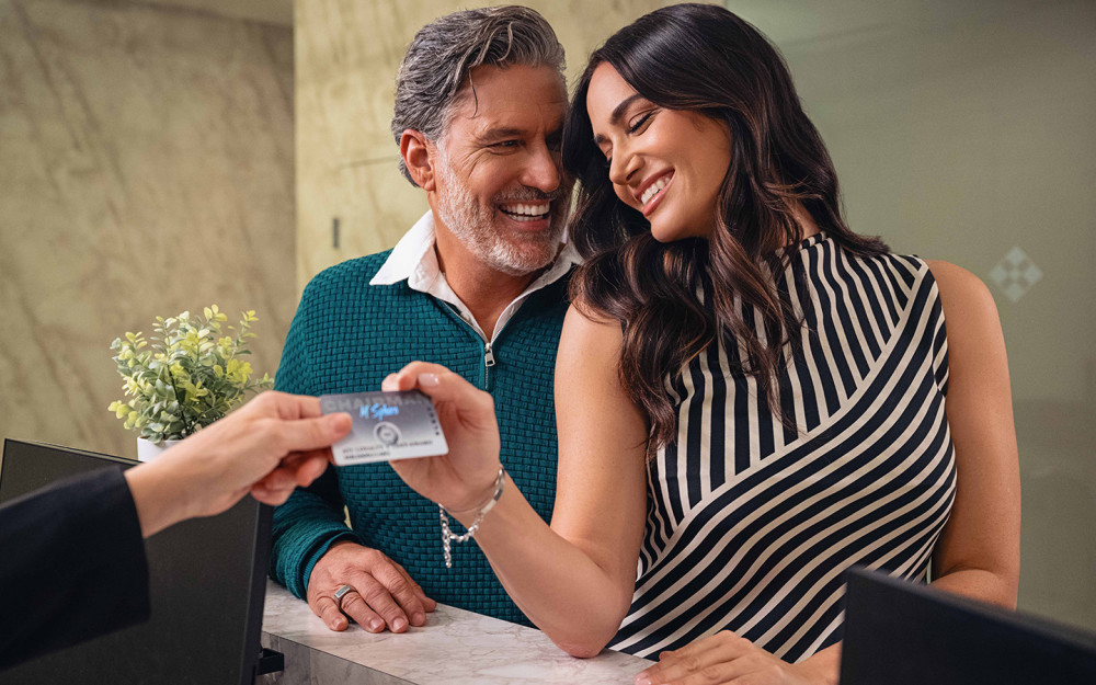 Join our complimentary loyalty program and start earning points redeemable for gaming, retail discounts, dining, exclusive events, and more!