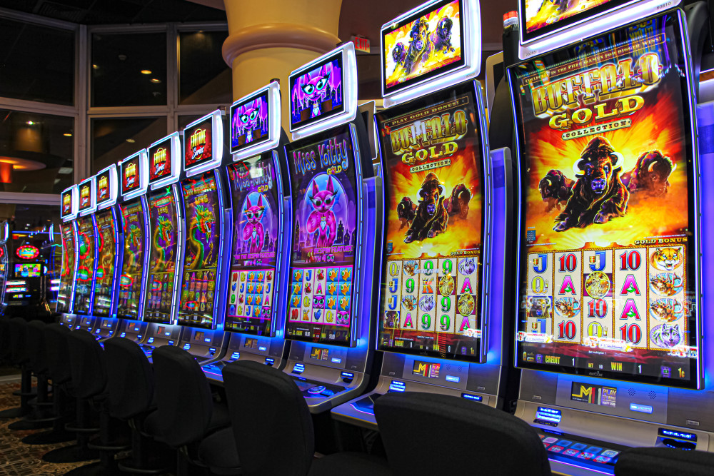 Get your game on with close to 1,800 slot machines featuring the latest special effects, bonuses, and rewards in a smoke-free environment.