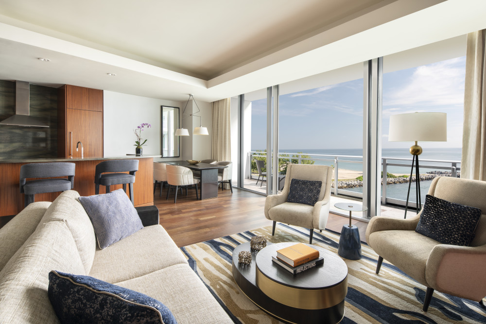 Les suites spacieuses disposent d'un grand salon / salle à manger et d'une cuisine complète.