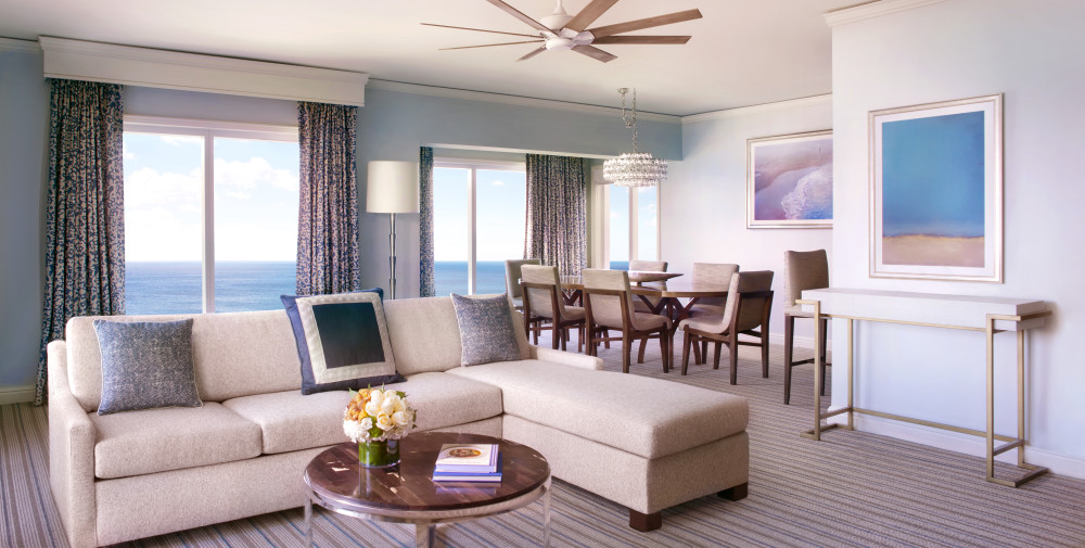 The Ritz-Carlton Suite