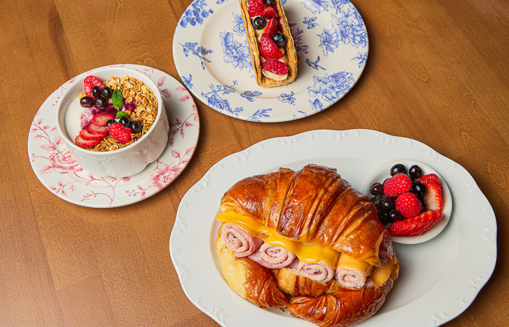 Miami Spice - Ham and Cheese Croissant