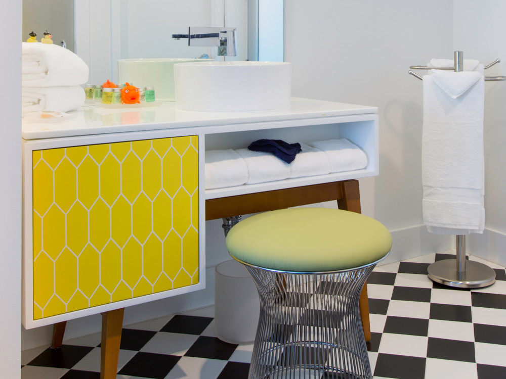 Double Room Vanity