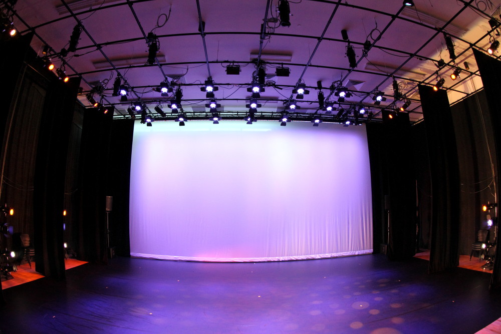 The Moss Center was designed by an internationally-acclaimed design team.