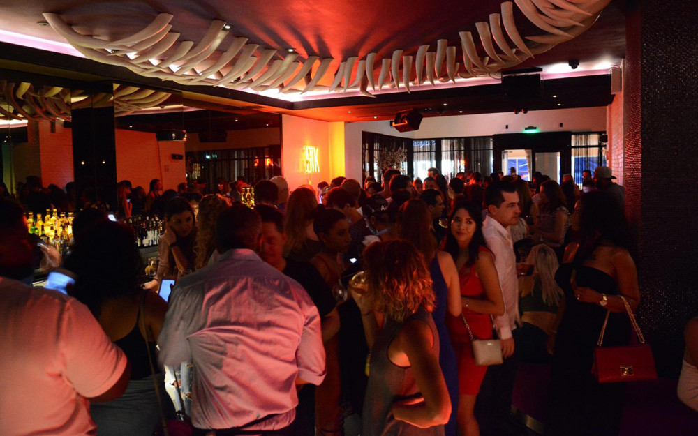 STK Miami Beach crowd