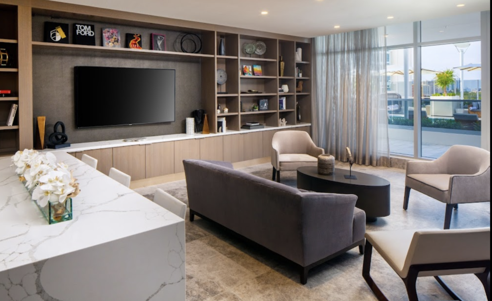 Hotel Suite
