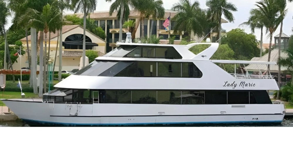 Miami Bayfront Cruises invites you to indulge in the unparalleled beauty of Miami's waterfront.