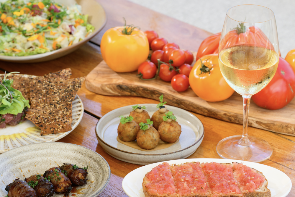 Gather around our table and savor every bite as vibrant flavors and shared moments await at Level 6.