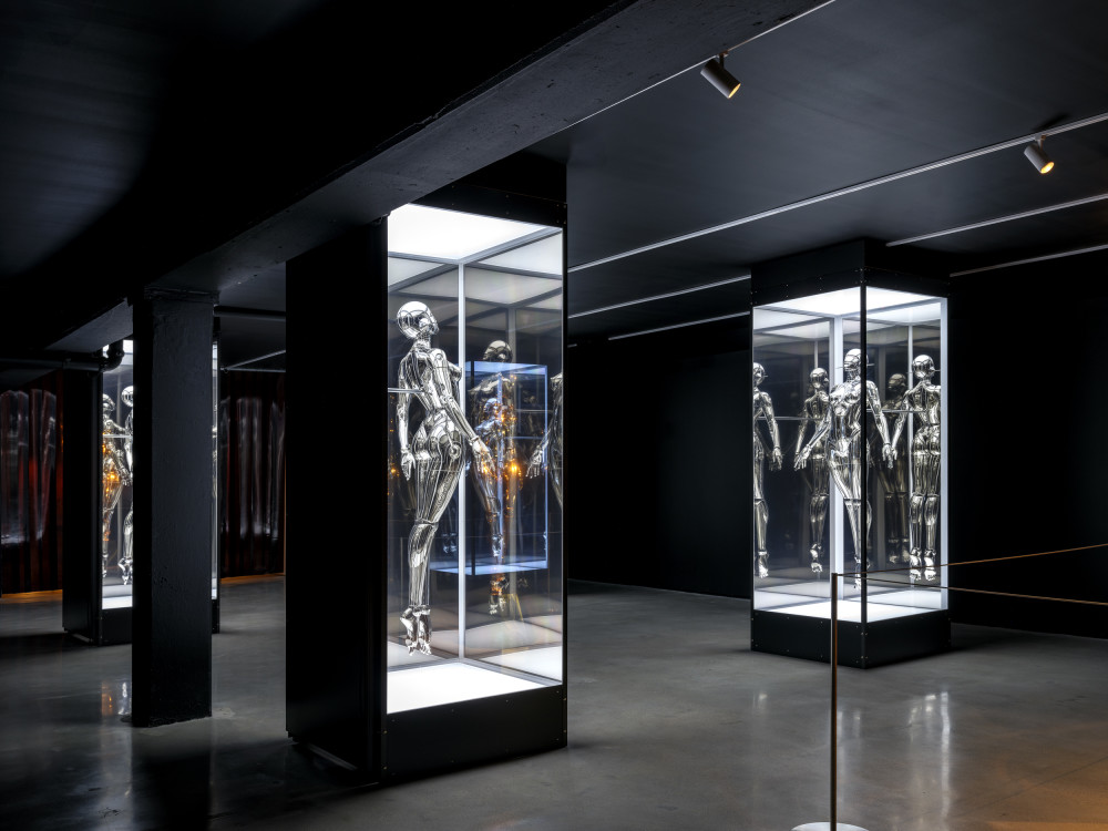 Hajime Sorayama: Desire Machines