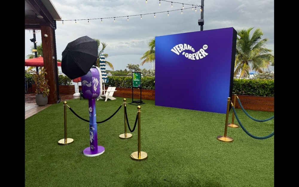 This is a Photo Booth set up done for Spotify