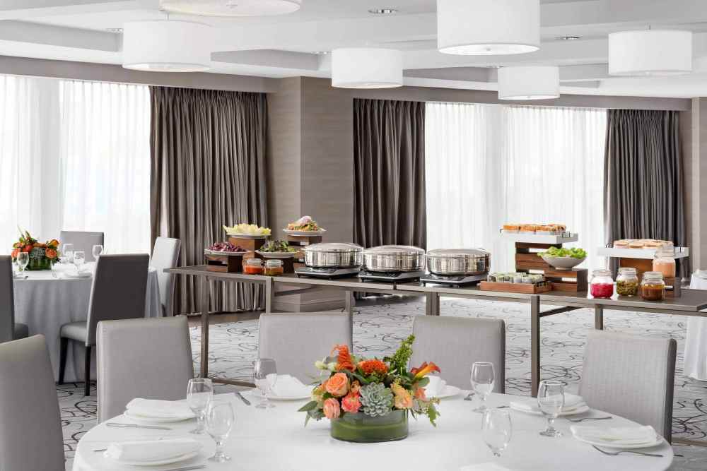 Bay Room dinner set up