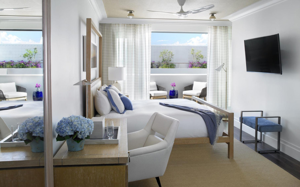 Deluxe Ocean View Balcony Room