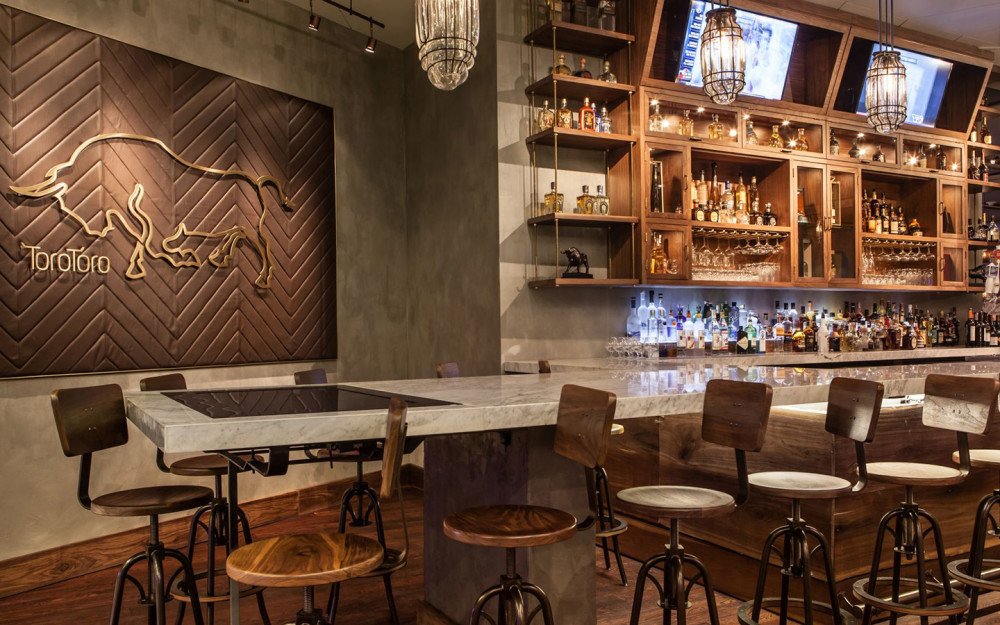 Toro Toro Restaurant bar
