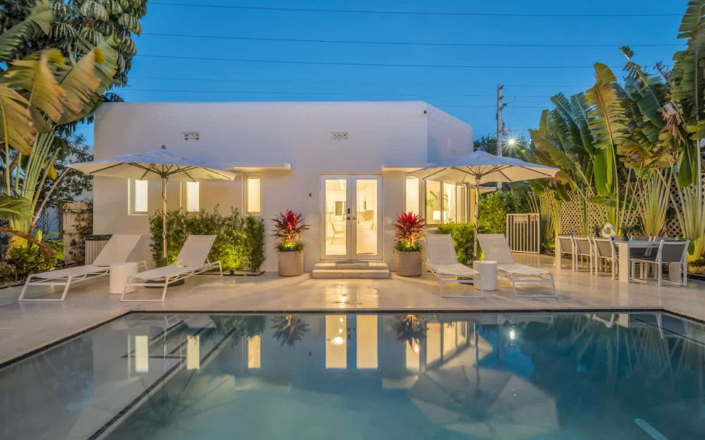 Tangy Management was founded with a vision: to bring the exceptional standards of luxury hospitality to property management. With years of experience