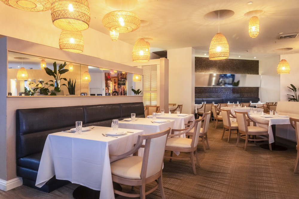 Azzurro Italian Restaurant & Bar Dining Area.