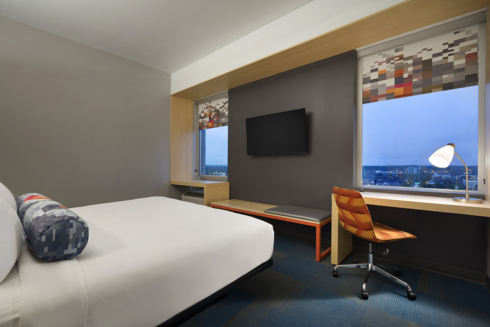 King Standard Guest Room