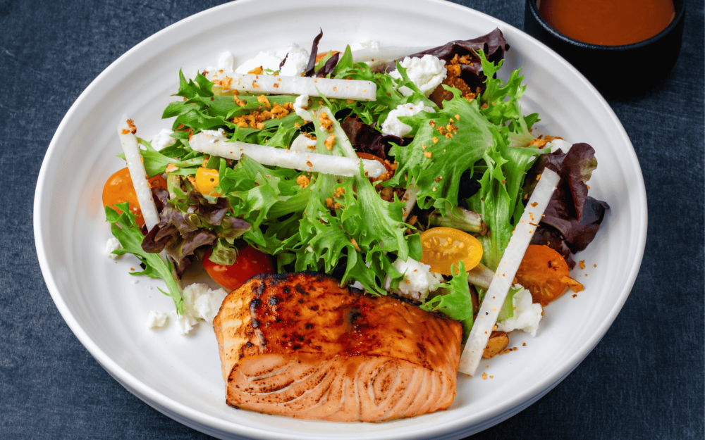 ​​Broiled Salmon Salad
choice of sweet miso, chipotle ponzu, or classic teriyaki sauce - choice of  lime-miso or ginger-lime dressing