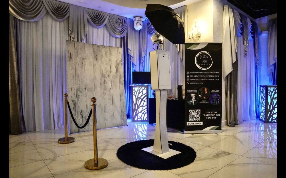 This is a set up of our Print Photo Booth