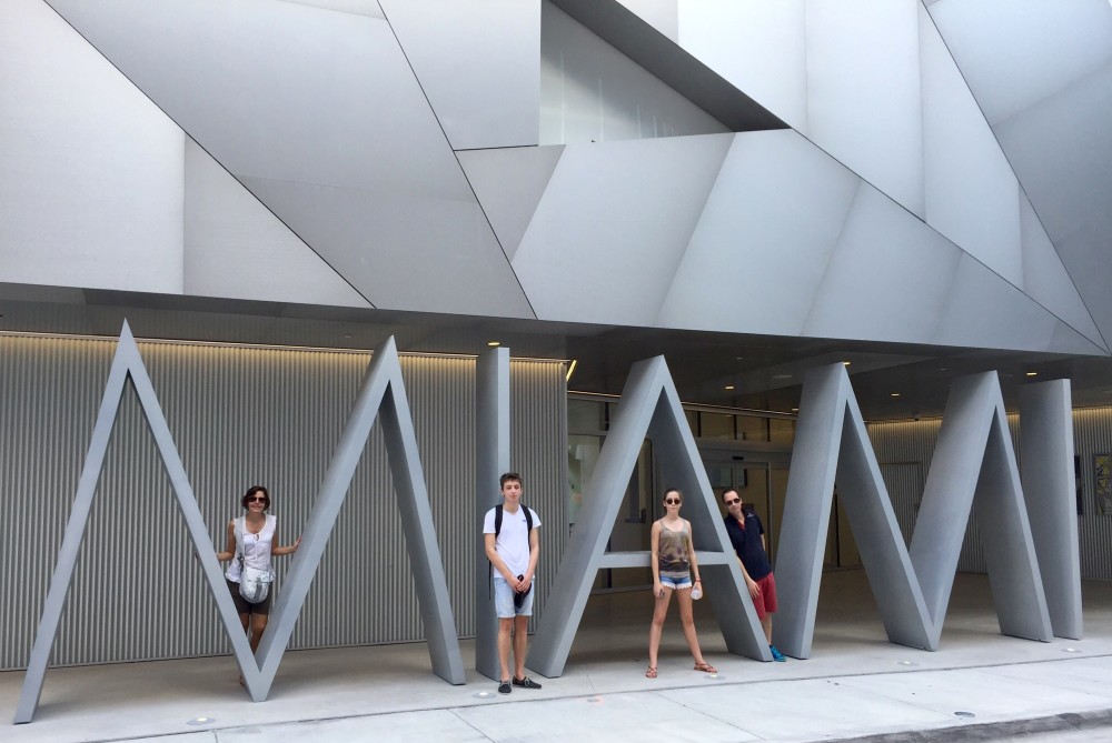 Nos visiteurs pendant les visites des quartiers incontournables de Miami