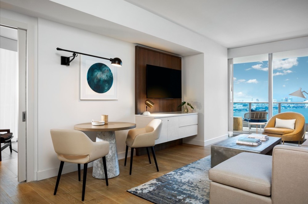 Lucky you, you booked a Suite, now spread out and live large indoors and out on one of your 2 balcony's