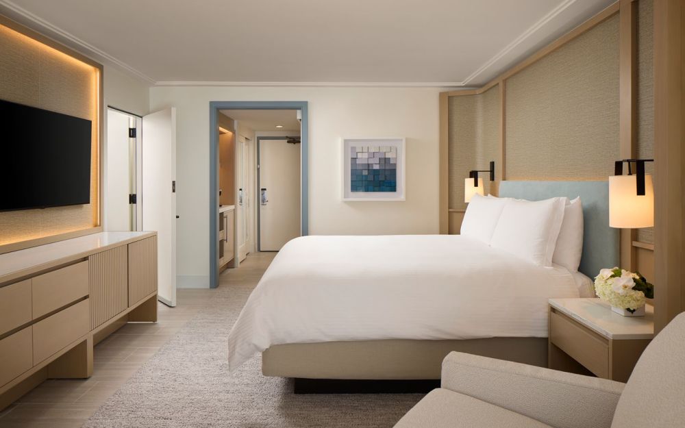 Loews Miami Beach City View King