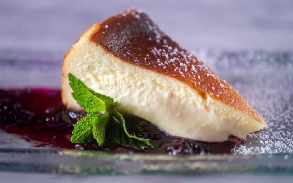 BASQUE CHEESECAKE