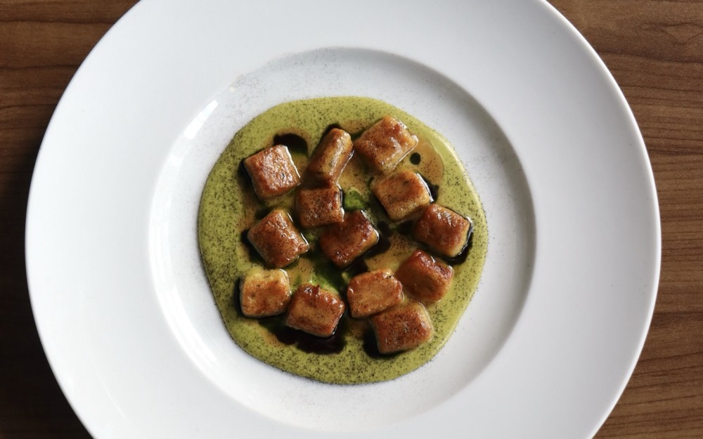 Roasted Onion Jus, Vichyssoise, Aged Gruyere, Leek Ash
