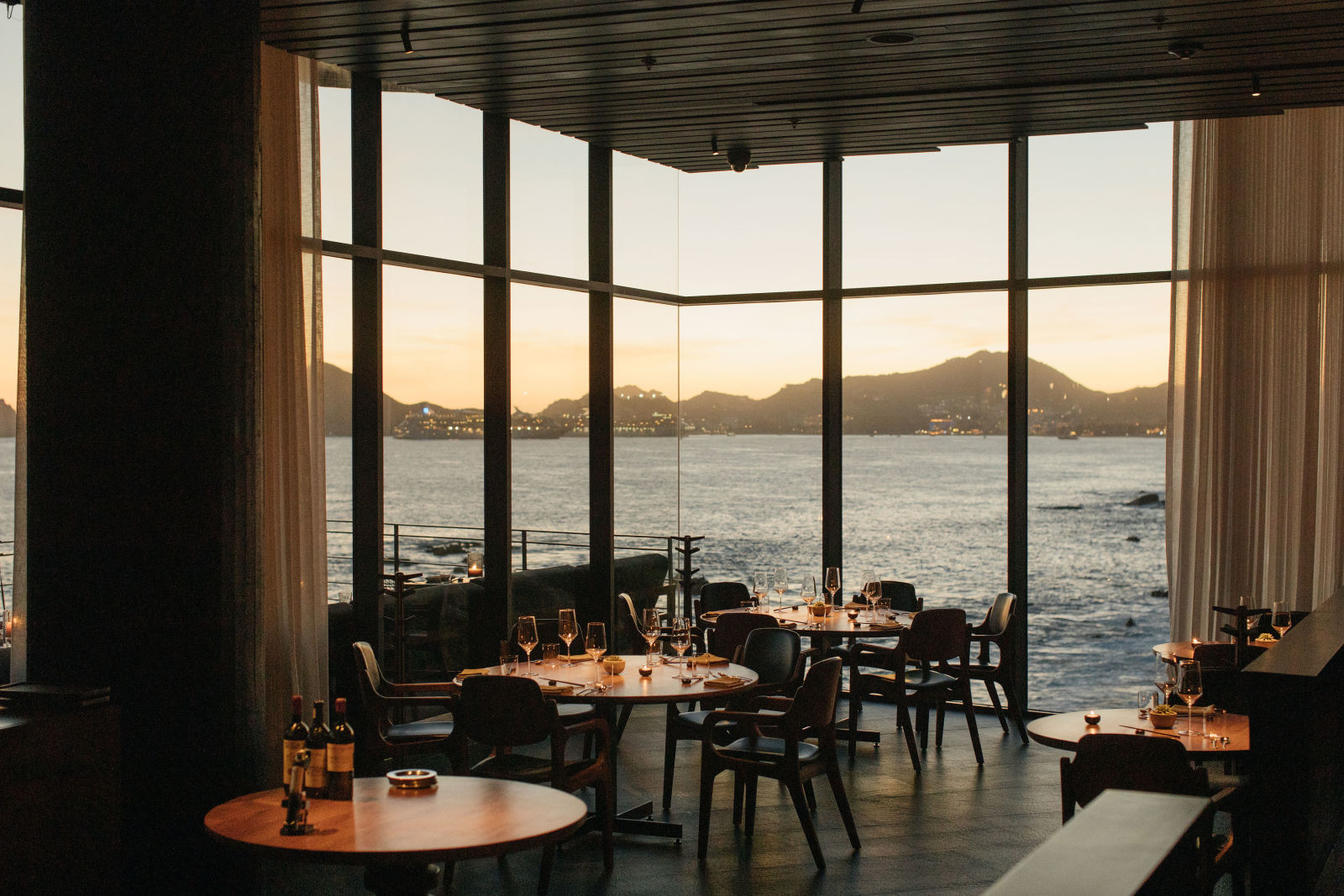 The Cape Hotel_Manta by Enrique Olvera