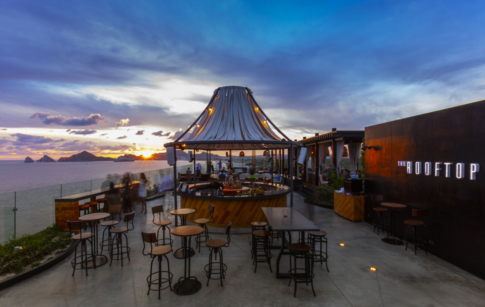 The Cape Hotel_The Rooftop