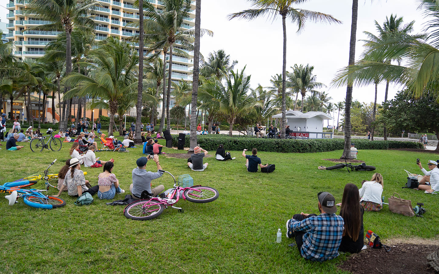 Ocean Drive Promenade Music Series - Biscayne Scream Quartet, Ocean Drive  South Beach, Miami Florida., 29 October