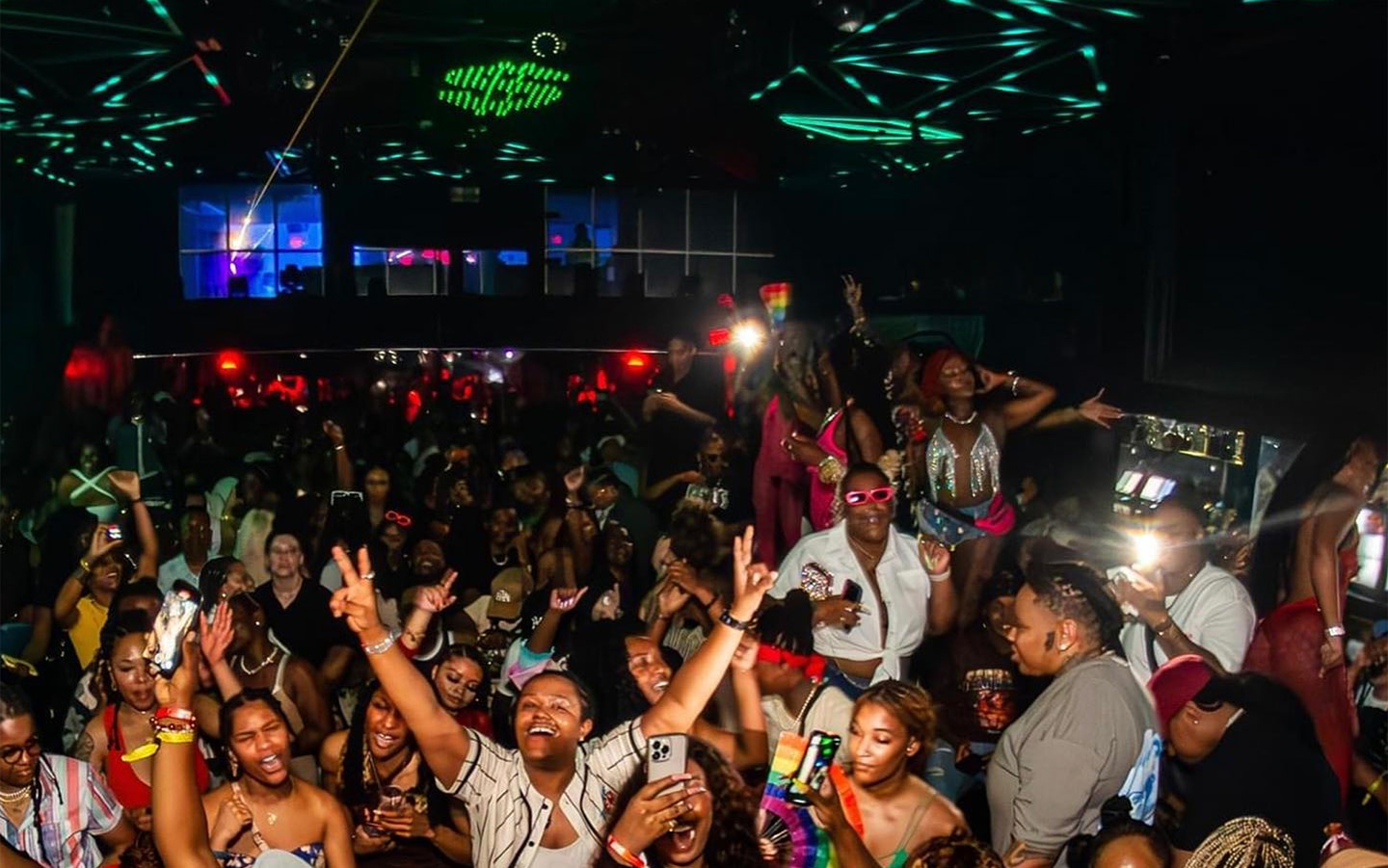 Premium Miami Nightclub Party Packages To The Best South Beach