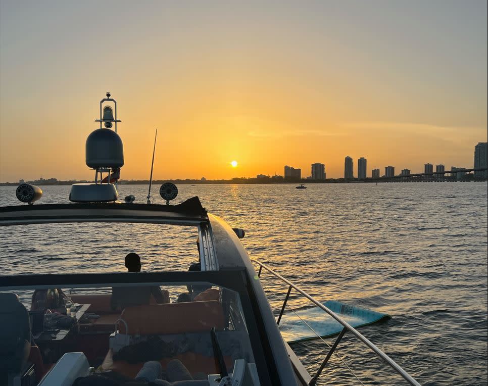 Sunup to Sundown: All Day Boat Rental in Miami