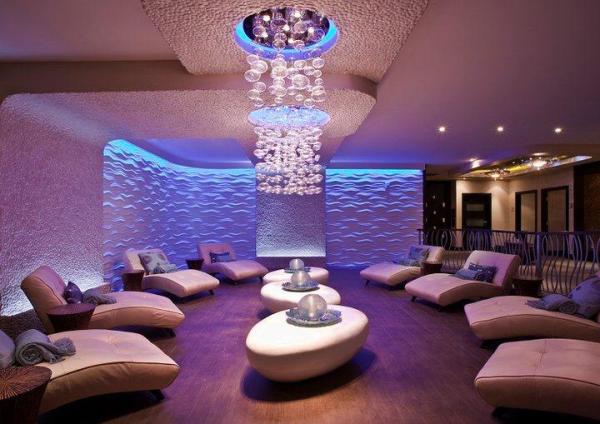 Aveda Seven Seas Spa & Salon