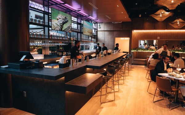 Family-Style Dining Experience