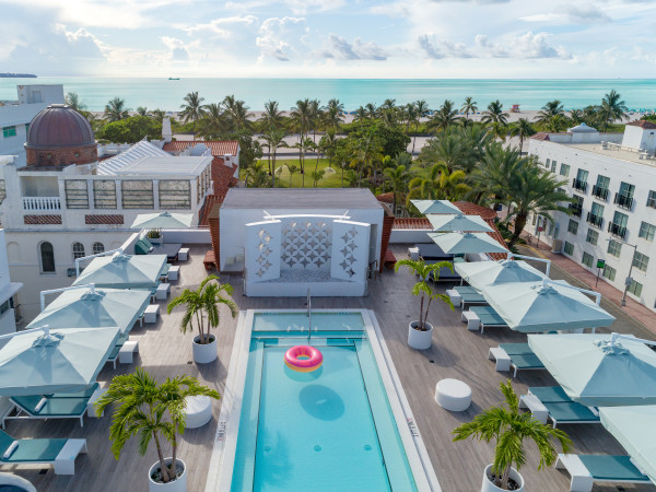 Dream South Beach Escape: Save 15%