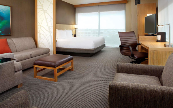 Hyatt Place Miami Airport-East – Take Flight with 30% Savings