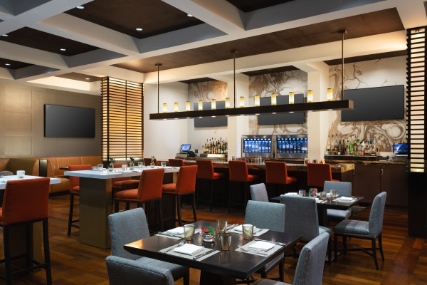 Met Café and Bar