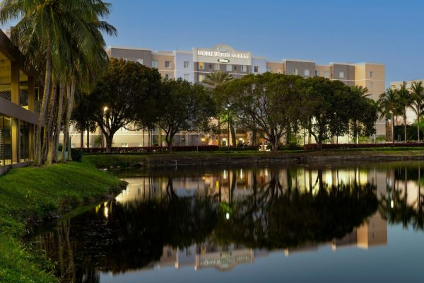 Homewood Suites by Hilton - Blue Lagoon Drive