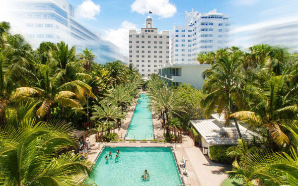 nationale Hotel piscine à débordement