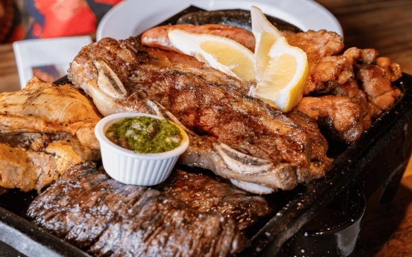 New Campo Argentino Steakhouse